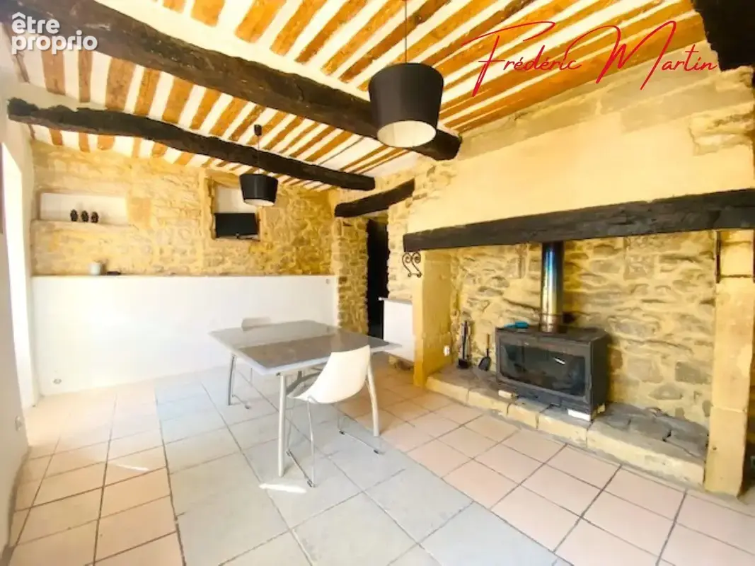 Maison 190 m² à Montaren-Et-Saint-Mediers  - photo 2