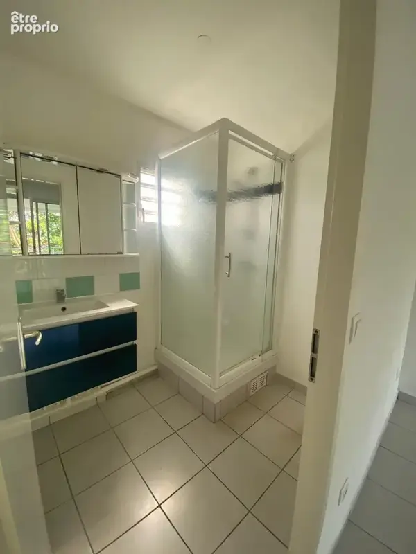 Appartement T2 avec 2 places de parking - photo 4
