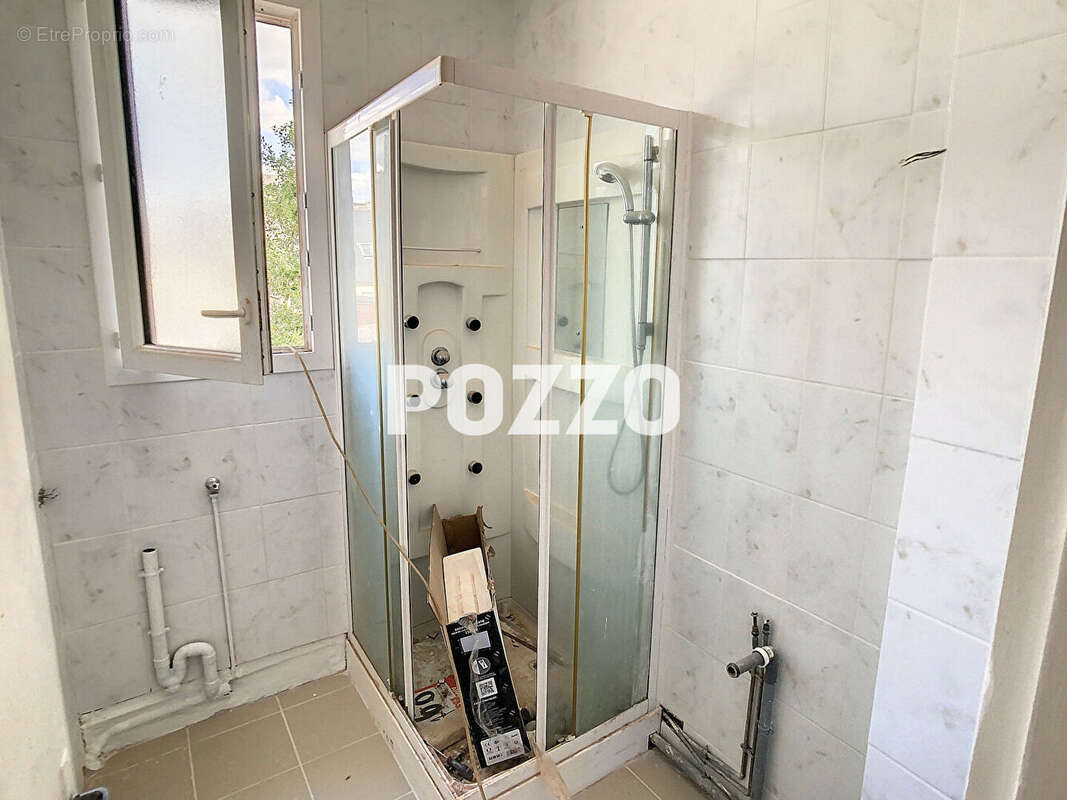 Appartement à SAINT-HILAIRE-DU-HARCOUET