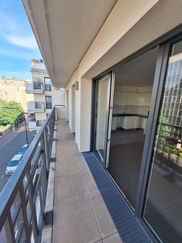 Appartement à LEVALLOIS-PERRET