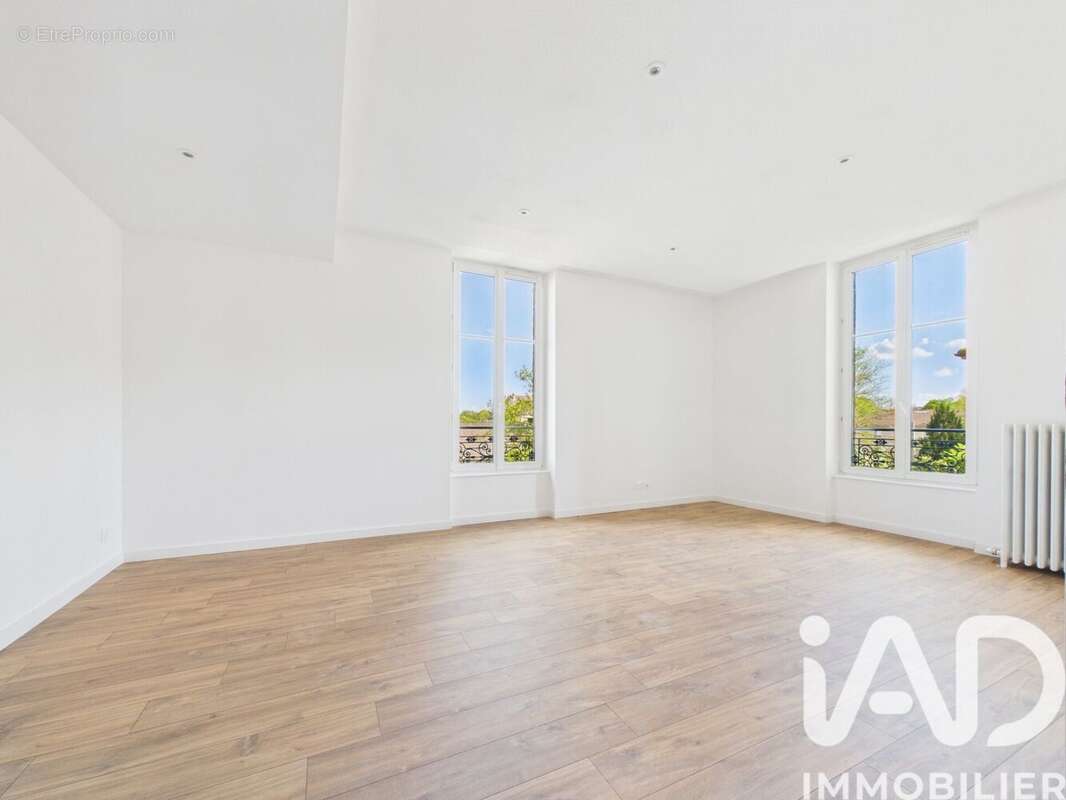 Photo 2 - Appartement à NEUVES-MAISONS