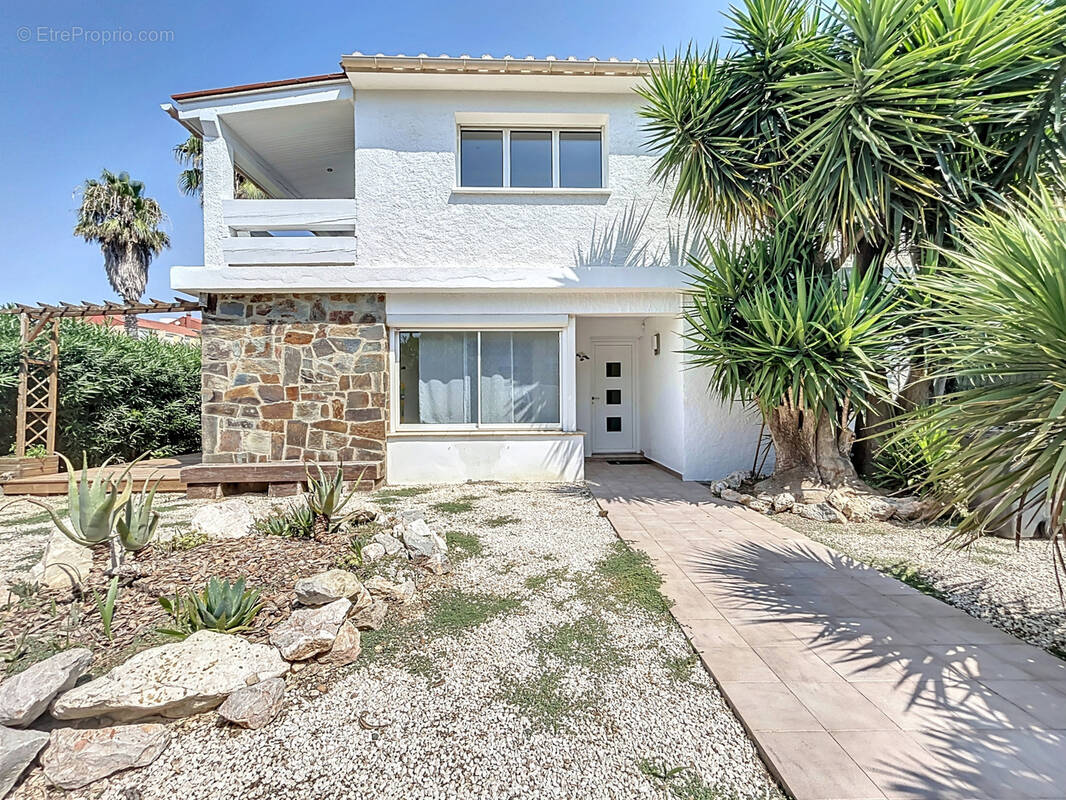 Maison à CANET-EN-ROUSSILLON