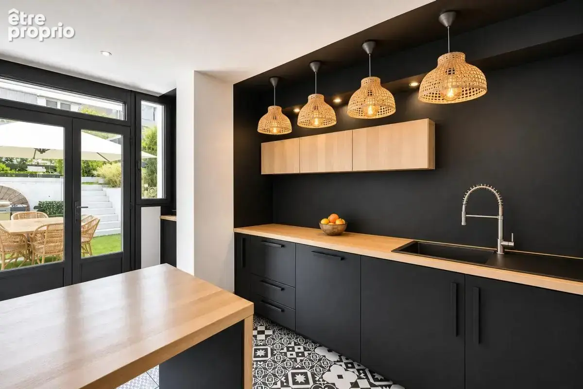 Maison de 8 pièces de 170 m² à Abrest - photo 4