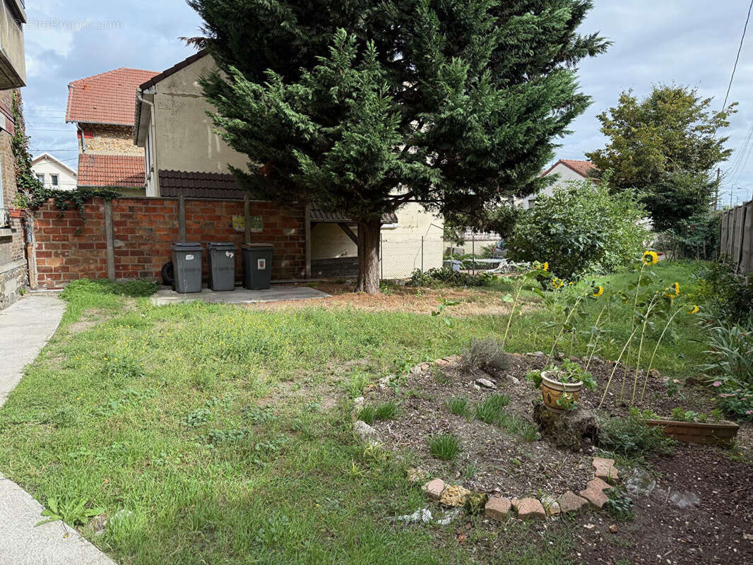 Appartement à HOUILLES