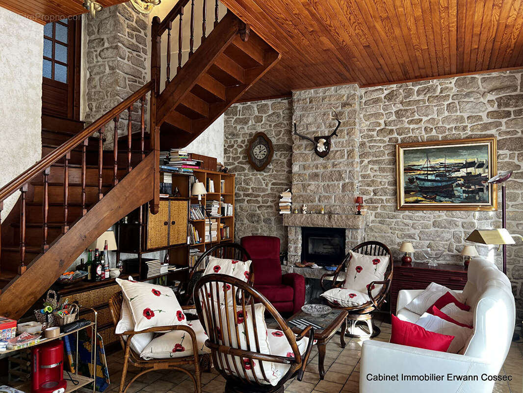 Maison à LOCTUDY