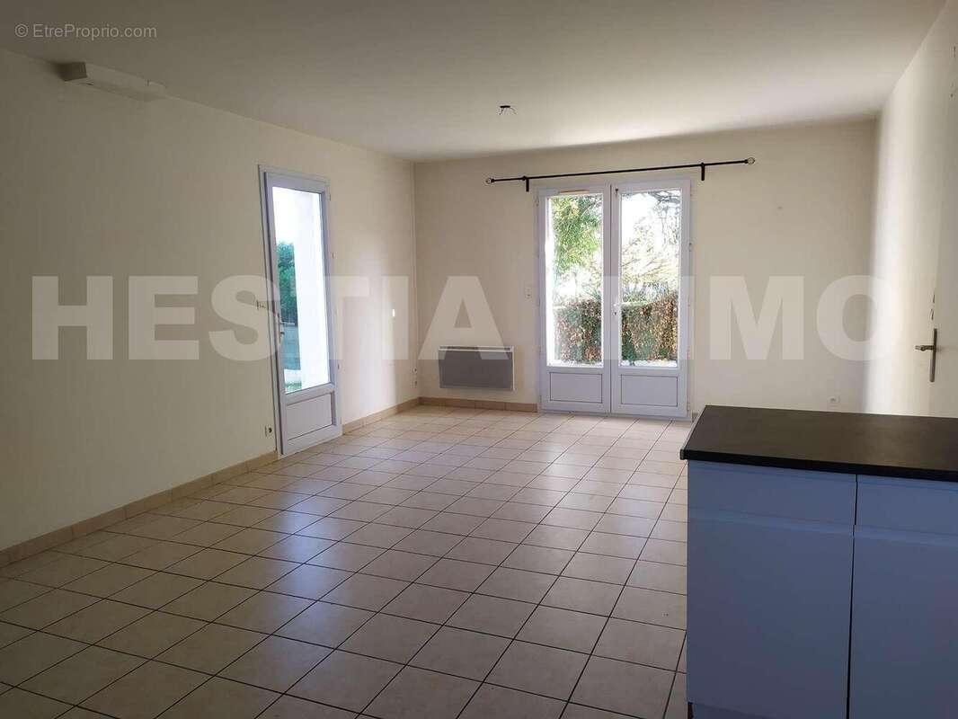 _copie-0_IMG_20251124_122418 - Maison à CASSON