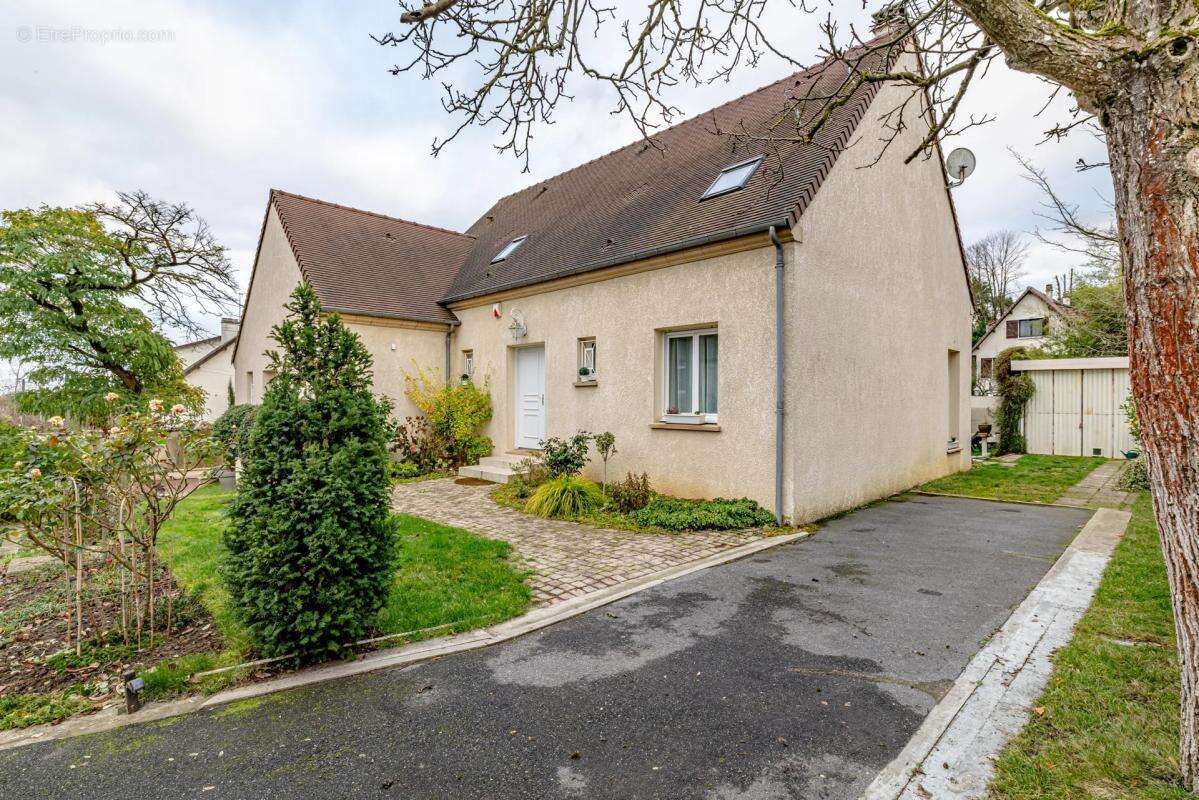 Maison à SAINT-BRICE-SOUS-FORET