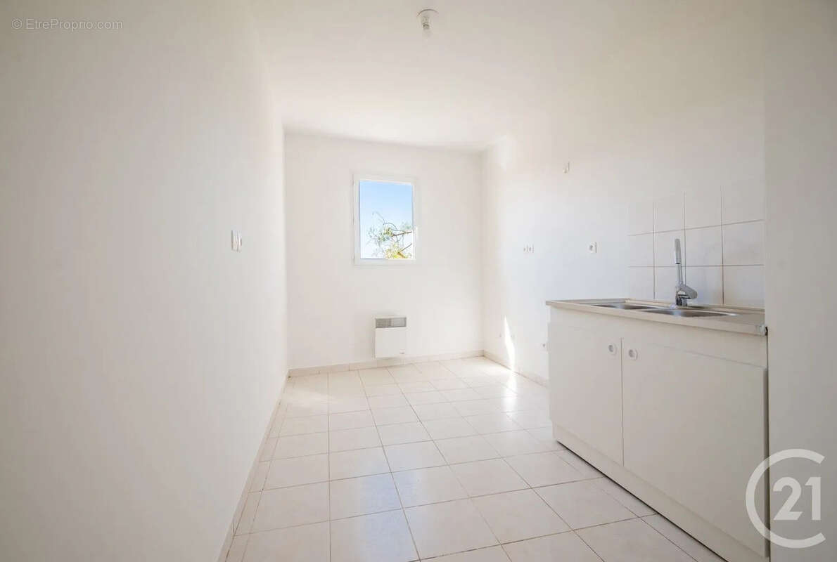 Appartement 85 m² à Antibes  - photo 6