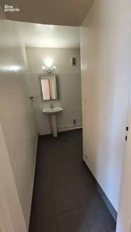 Appartement Versailles 2 pièce(s) 43 m2 dernier étage + cave + parking - photo 13