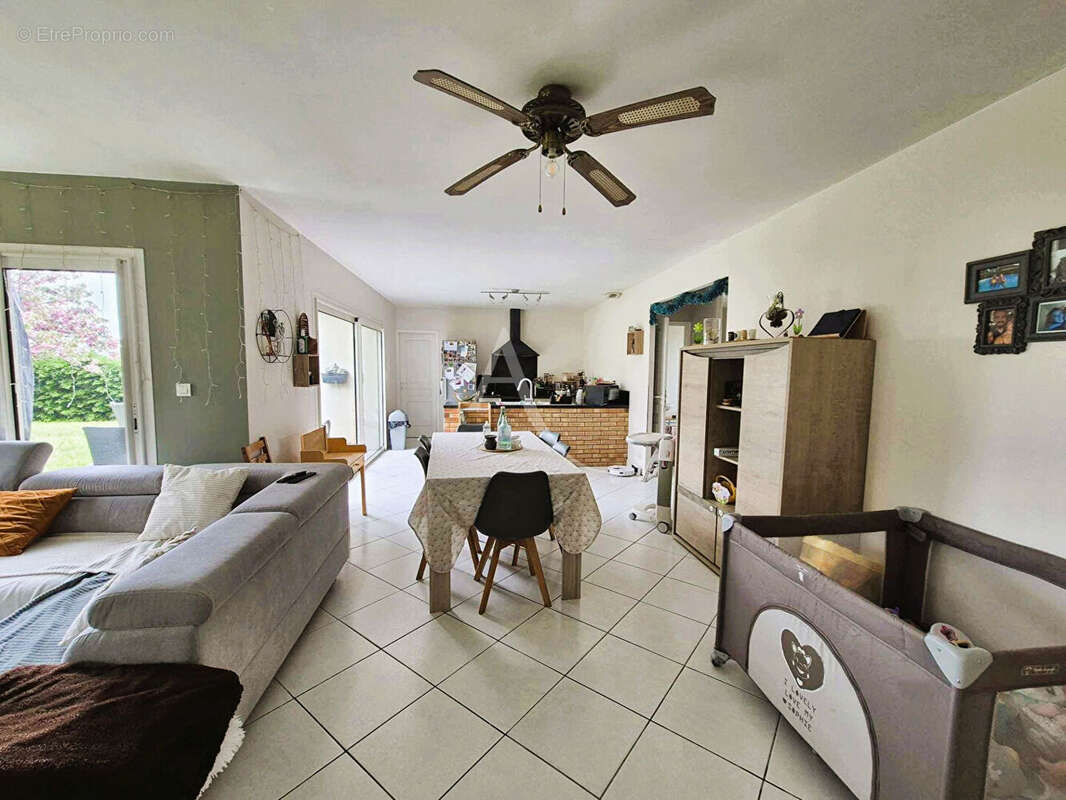 Maison à VILLENEUVE-DE-MARSAN