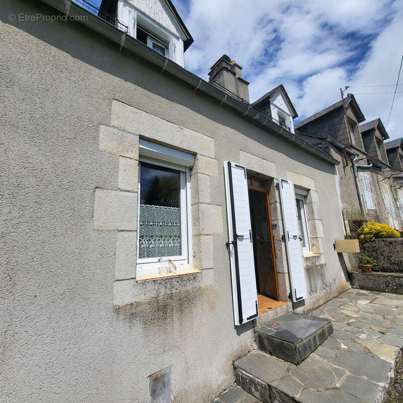 Maison à TRIZAC