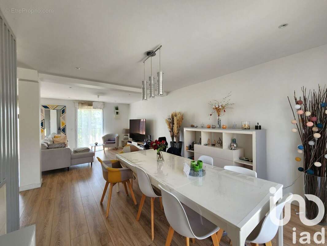 Photo 4 - Maison à CRECY-LA-CHAPELLE