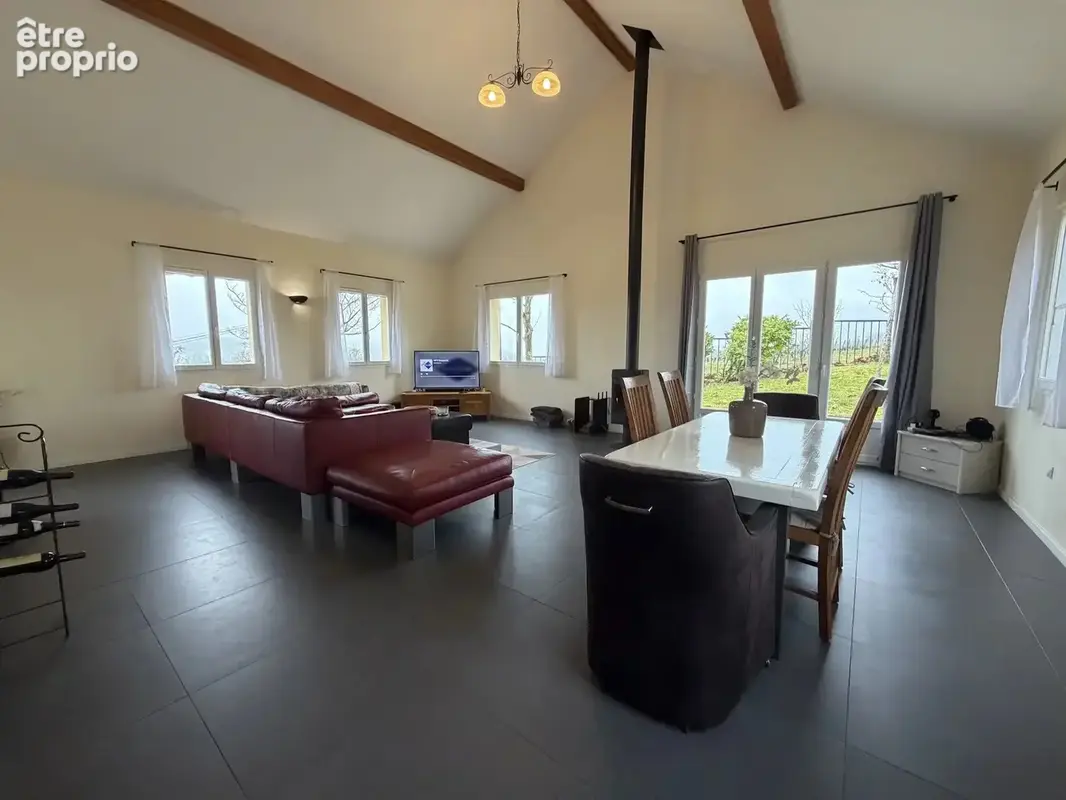 À vendre : Maison moderne avec potentiel de gîte et vue panoramique – Secteur Nolay - photo 3