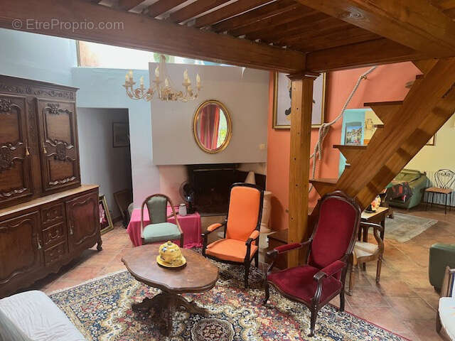 Maison à PERNES-LES-FONTAINES