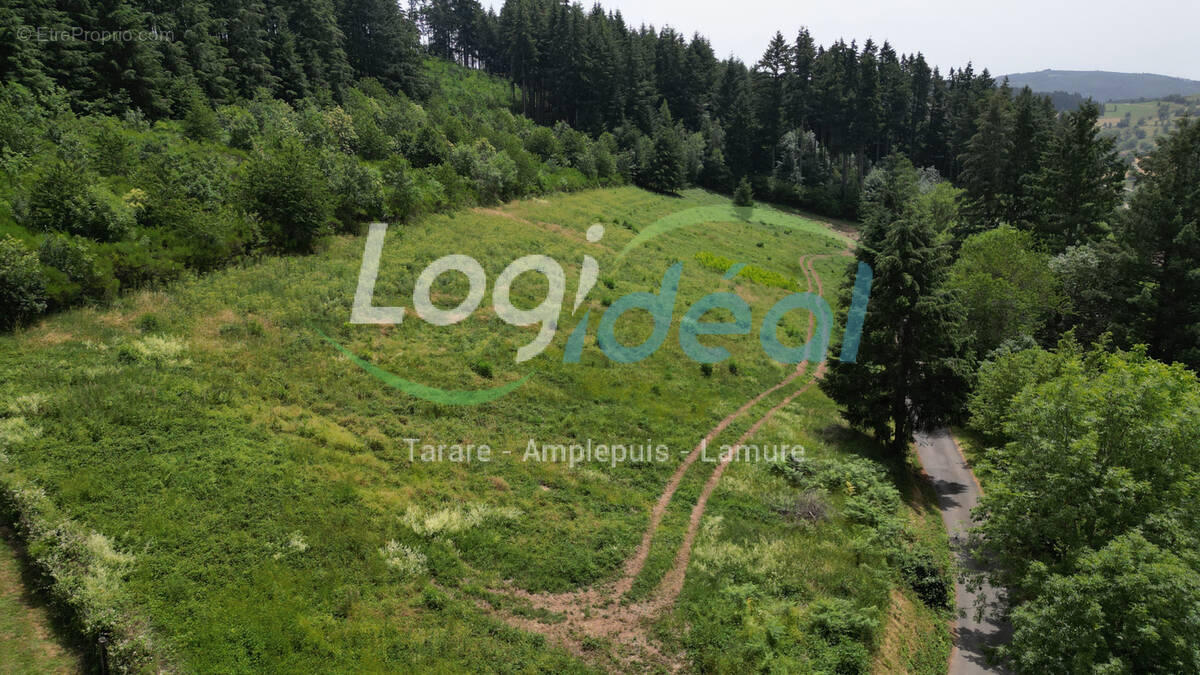 Terrain à GRANDRIS