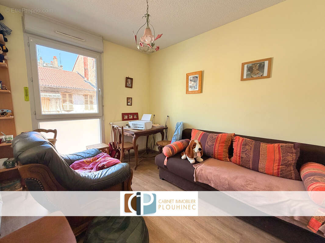 Appartement à SAINT-LAURENT-SUR-SAONE