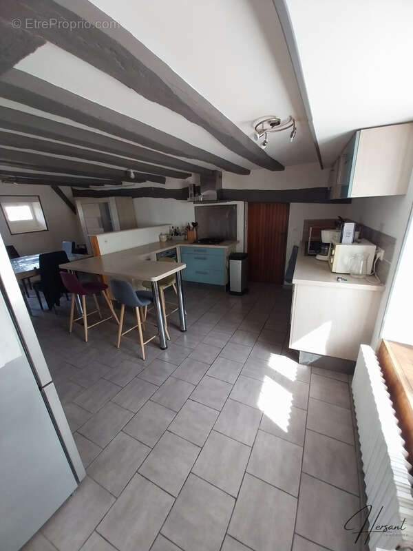 Maison 110 m² à Baule  - photo 3