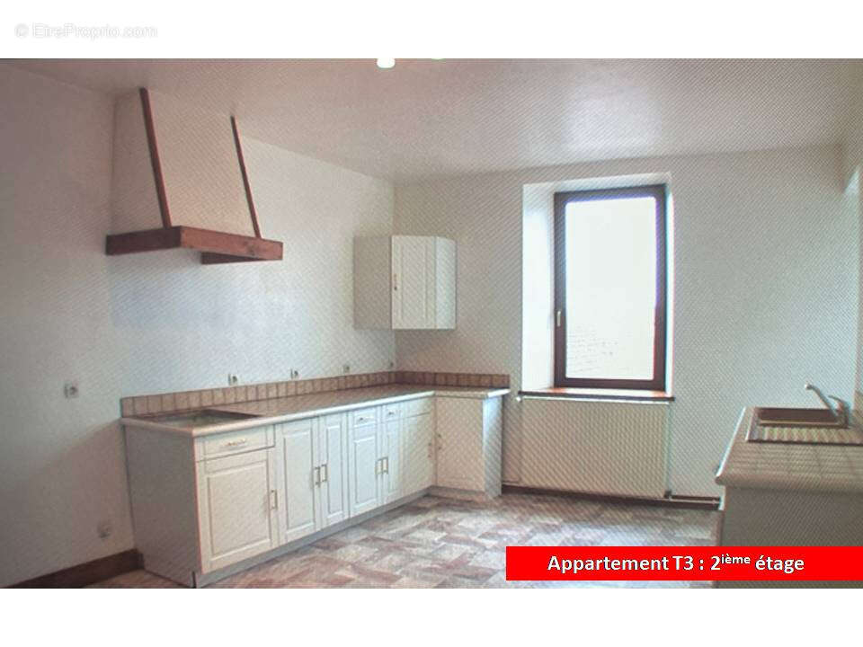 Appartement à AMBACOURT