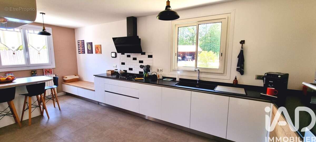 Photo 5 - Maison à SALLES