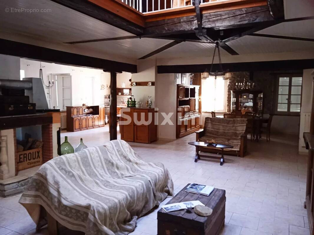 Maison à LAROQUE-D'OLMES