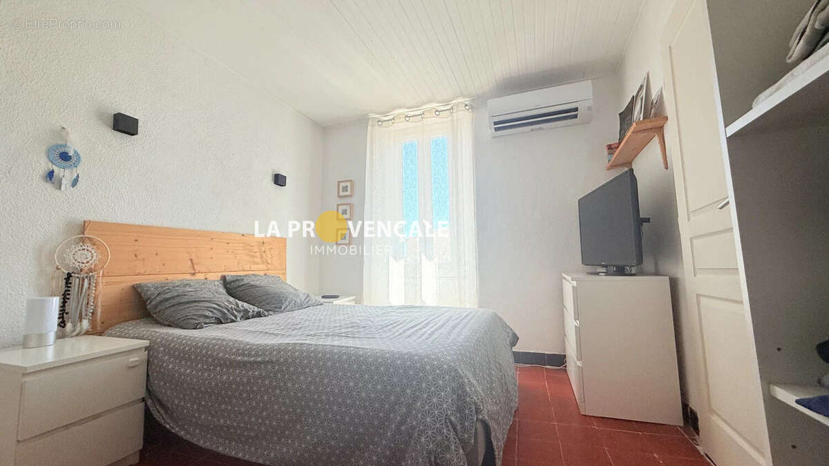 Maison à POURRIERES