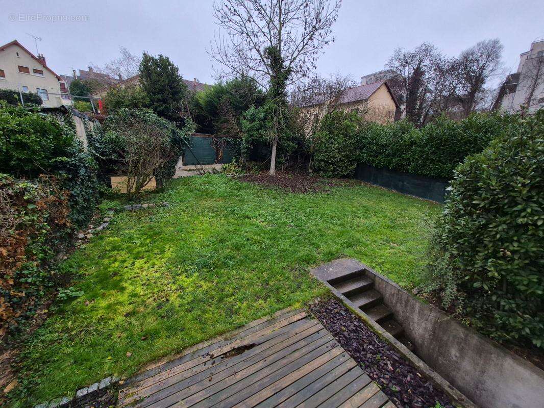 Maison à JUVISY-SUR-ORGE