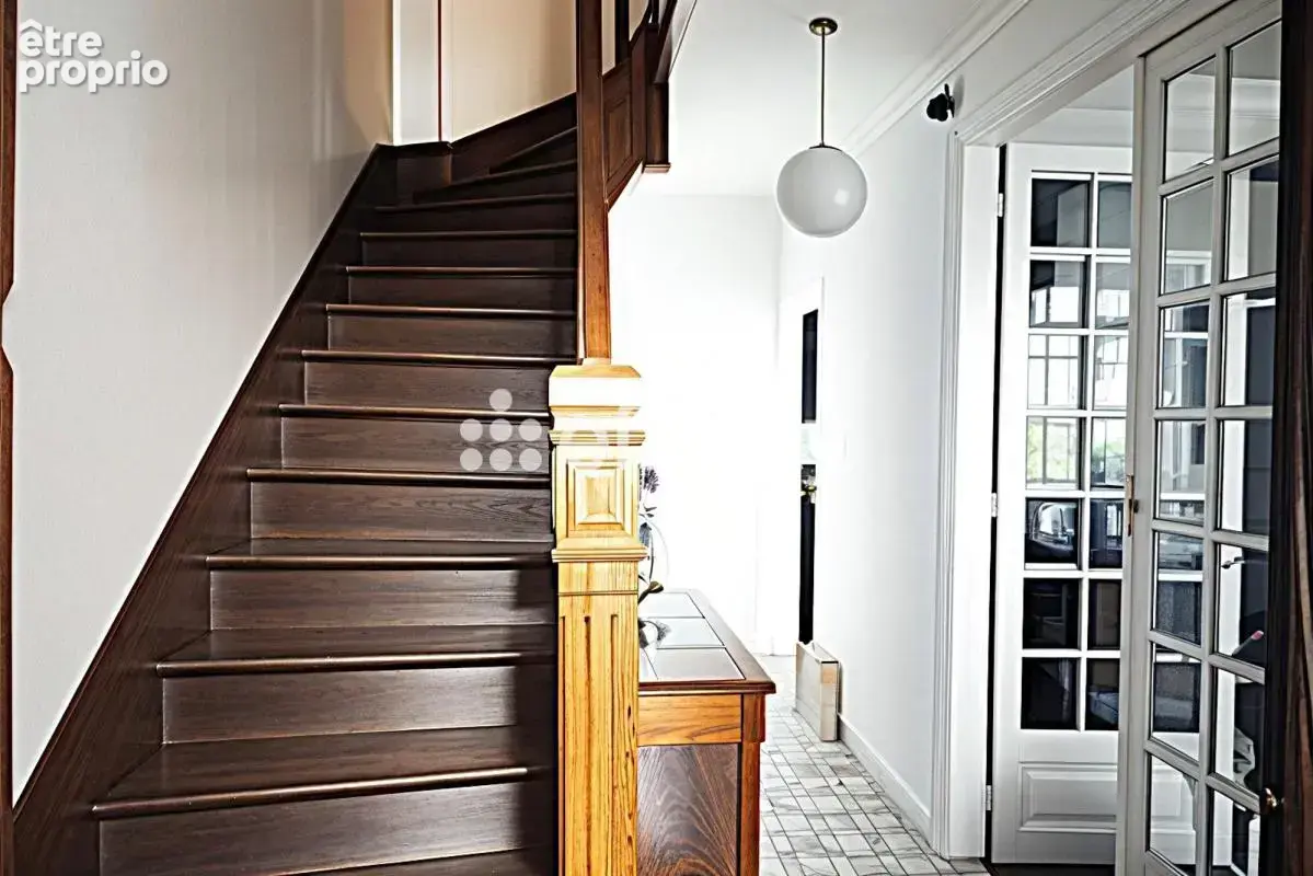 Maison 174 m² à Fontenay-Sous-Bois  - photo 9