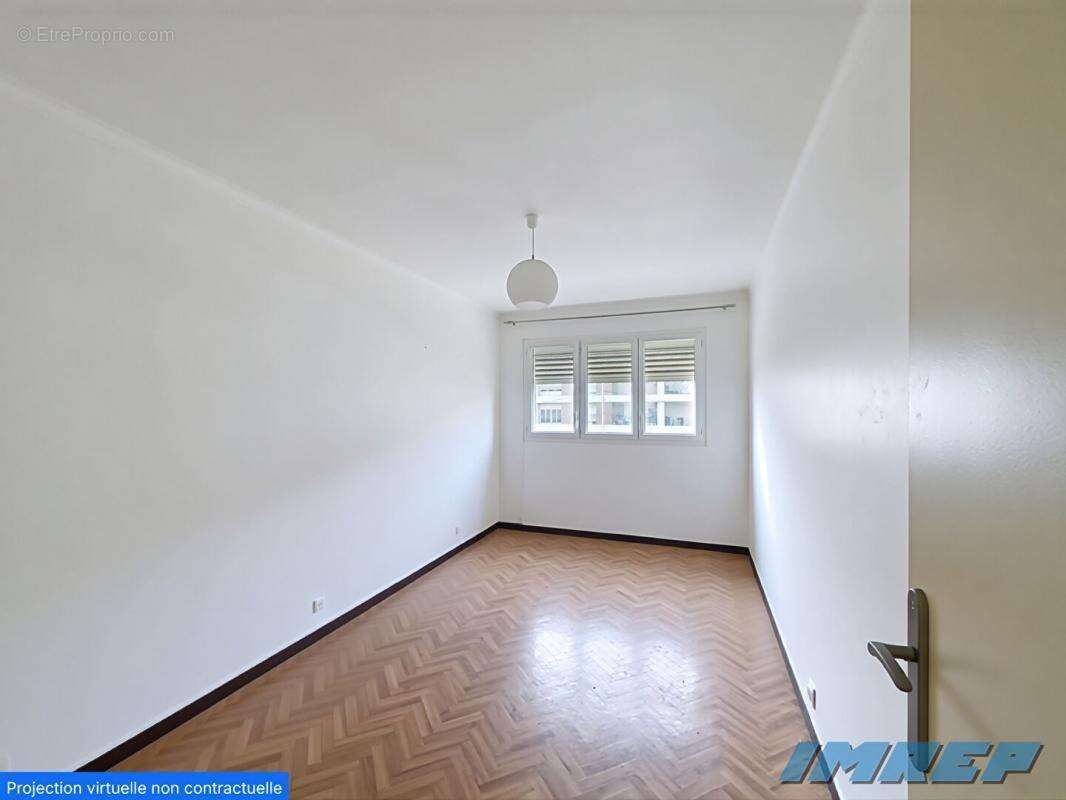 Appartement à MARSEILLE-9E