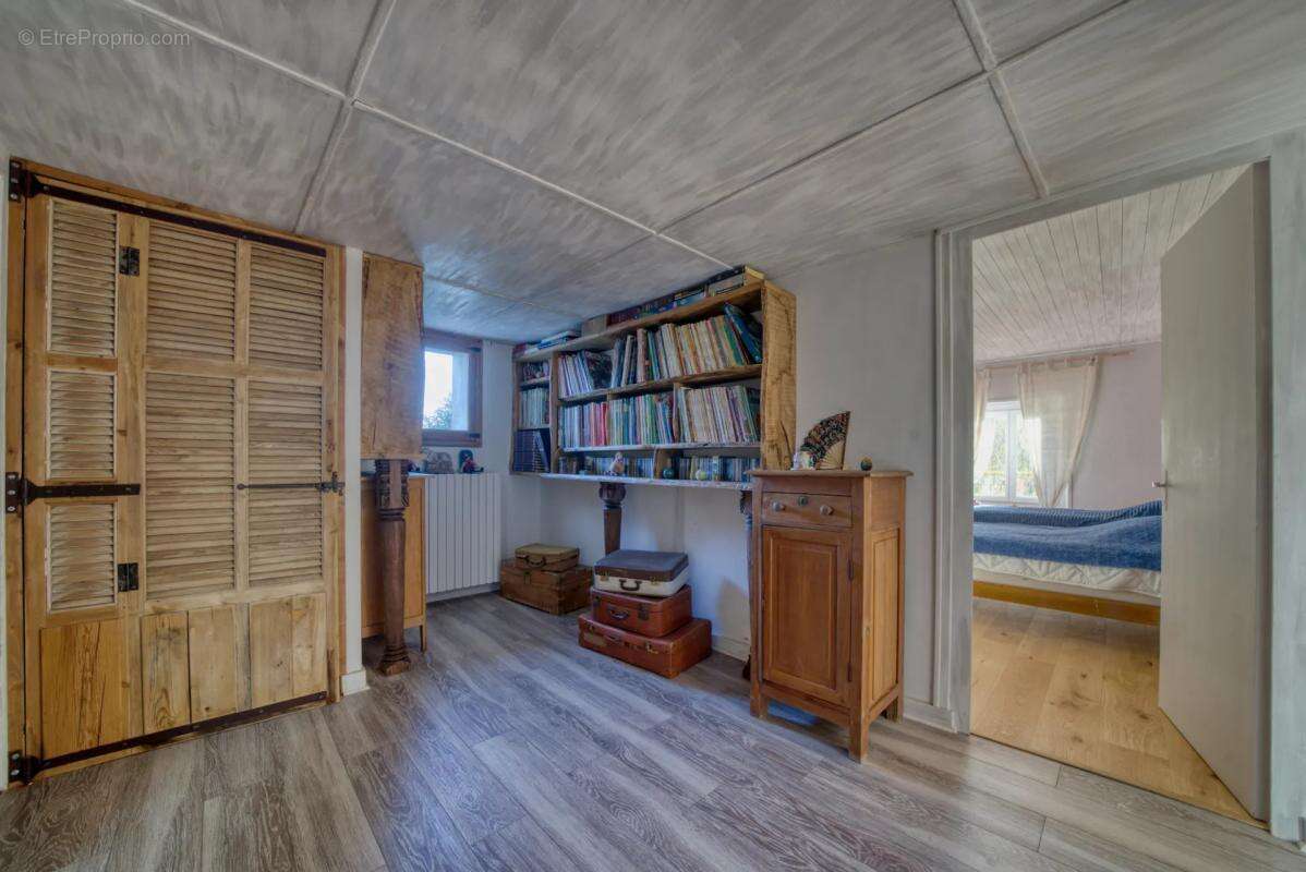 Maison à DAMVIX