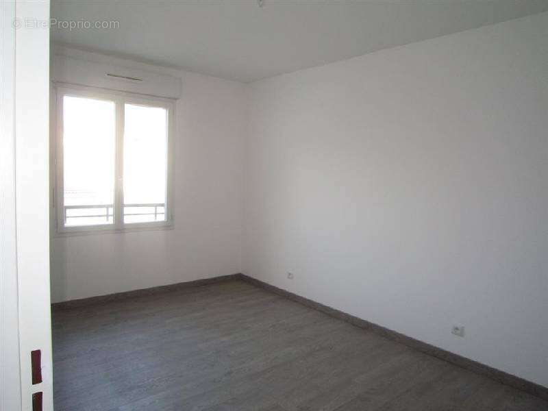 Appartement à NEUILLY-PLAISANCE