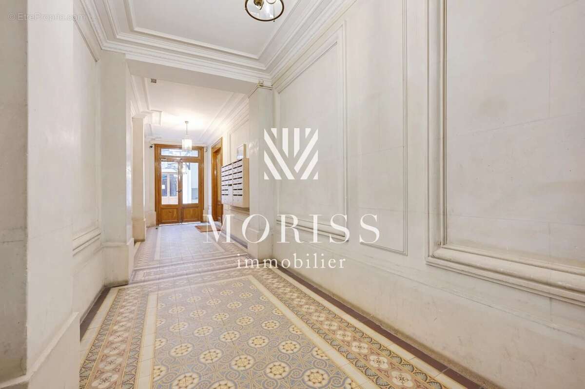 Appartement à PARIS-10E