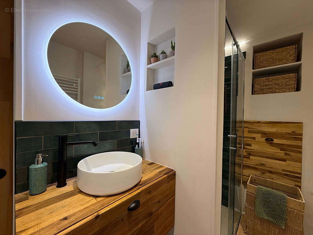 Superbe appartement rénové - photo 7