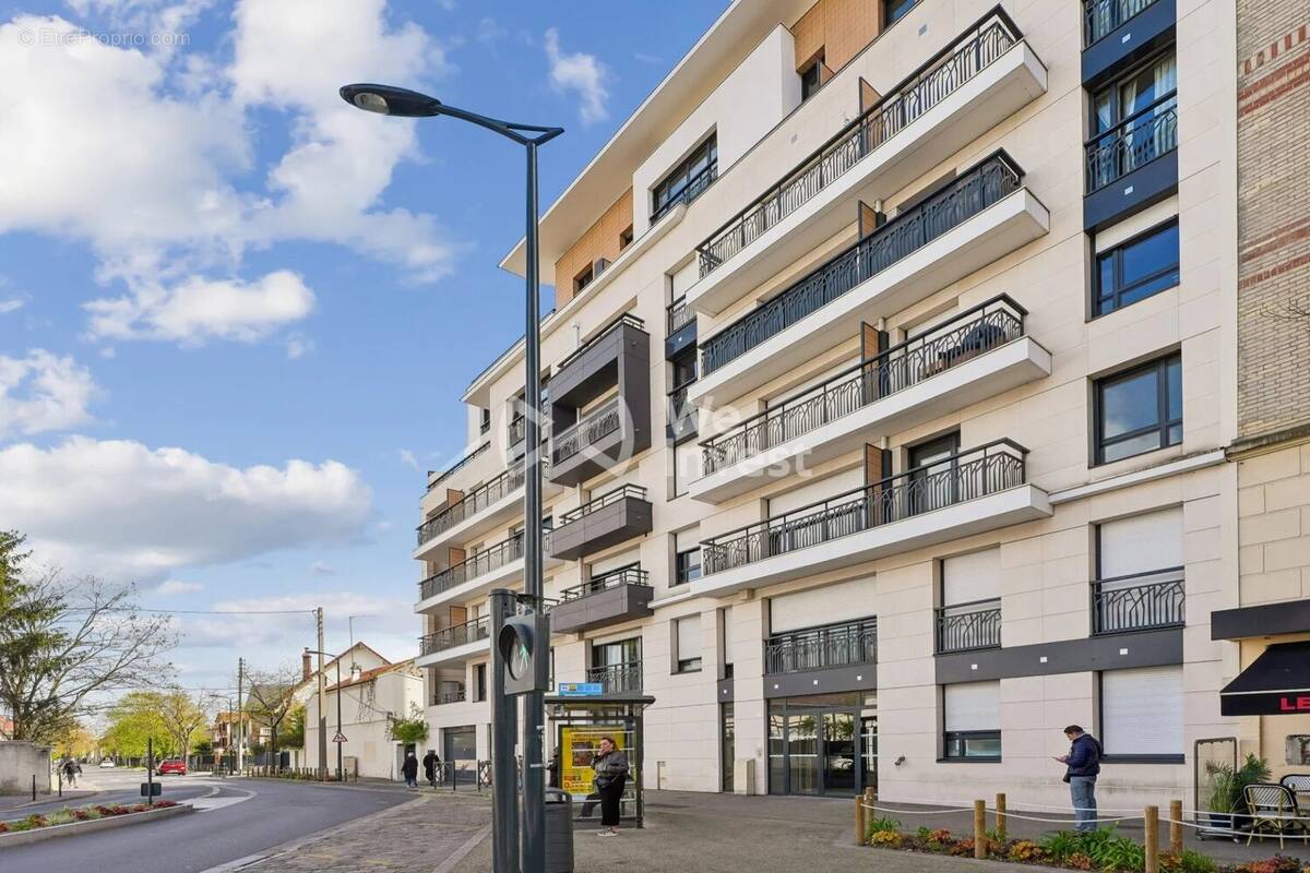 Appartement à COLOMBES