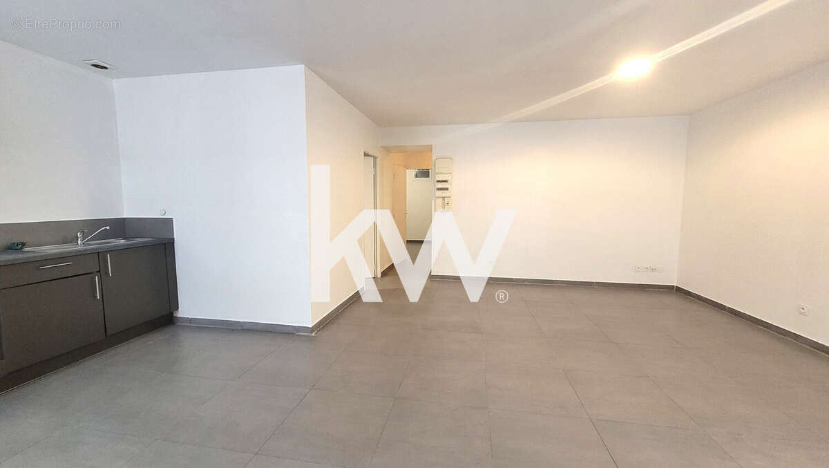 Appartement à SAINT-ETIENNE