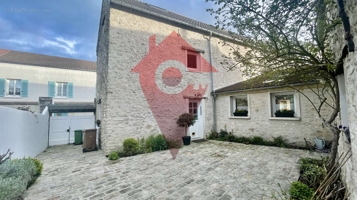 Orgeval : le charme d'une maison de village au cœur du bourg - photo 14