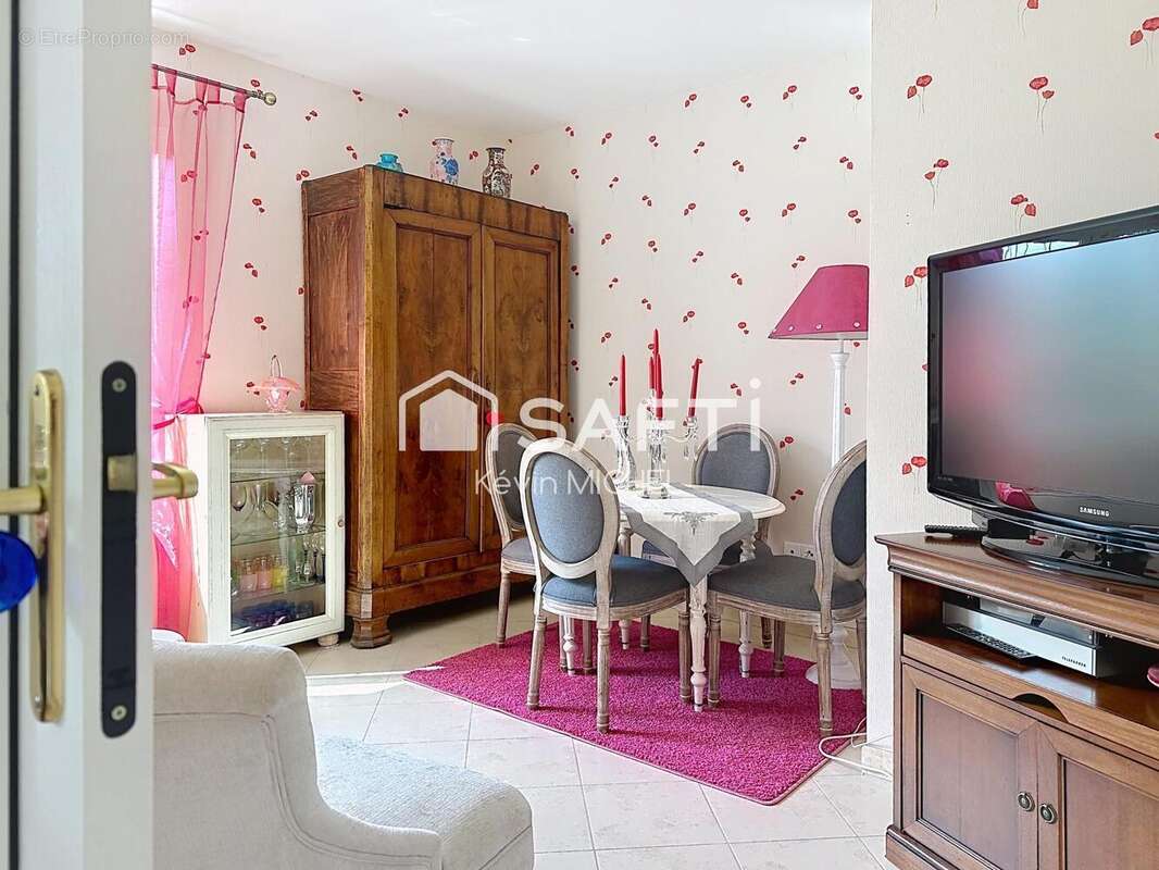 Maison 165 m² à Chirac  - photo 6