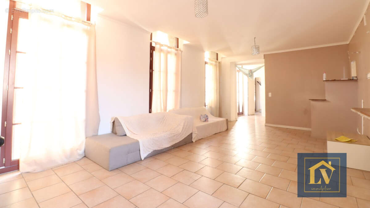 Appartement à BAIXAS