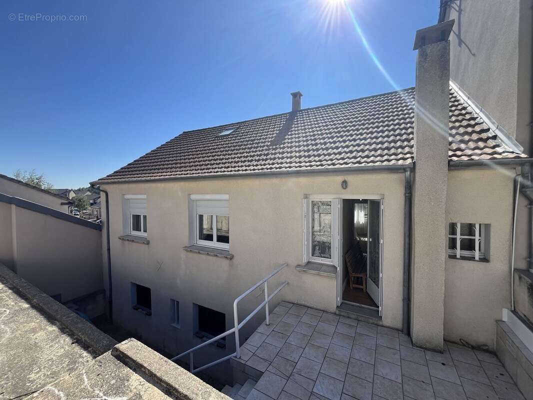 Maison à GRANDRIEU