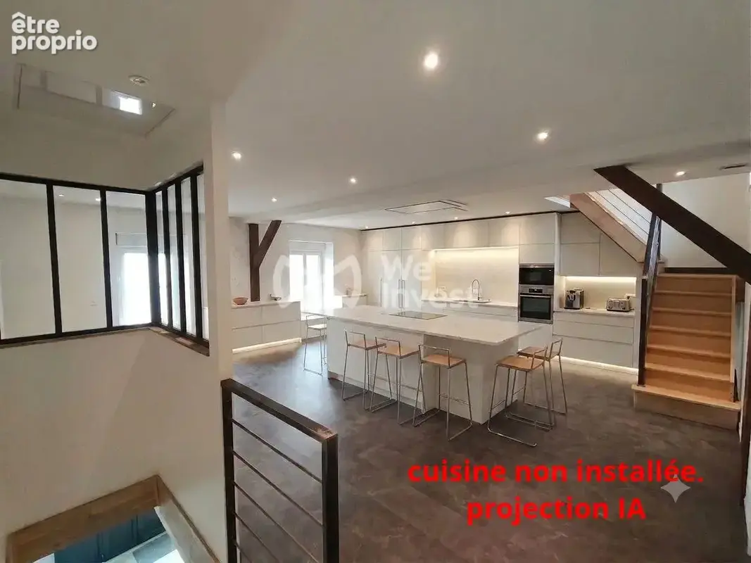 IA utiliser pour projection cuisine. ( la pièce est actuellement vide )