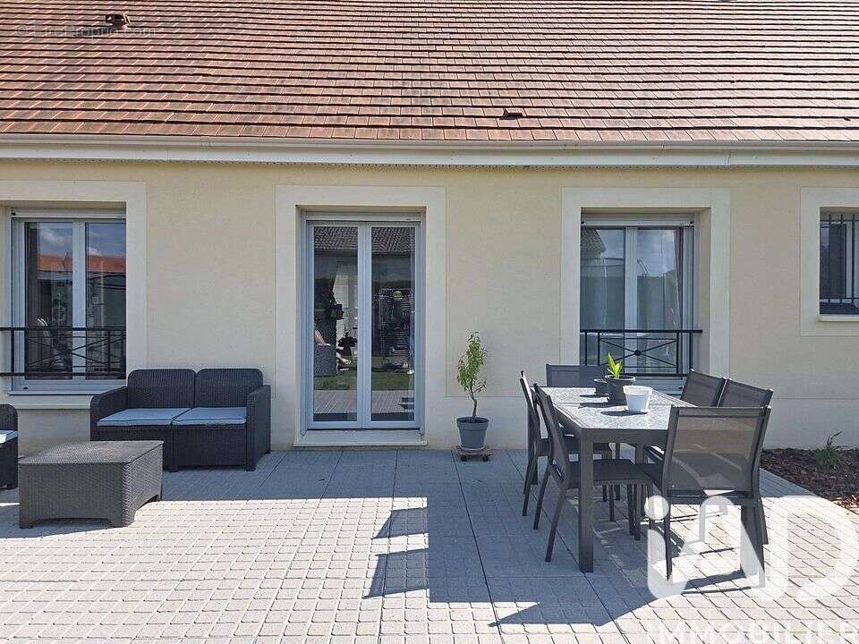 Photo 3 - Maison à PRUNAY-LE-GILLON