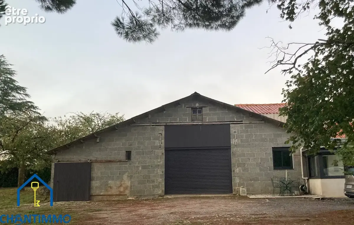 Maison vendéenne en pierres avec piscine sur parcelle de 3680 m2 constructible - photo 18