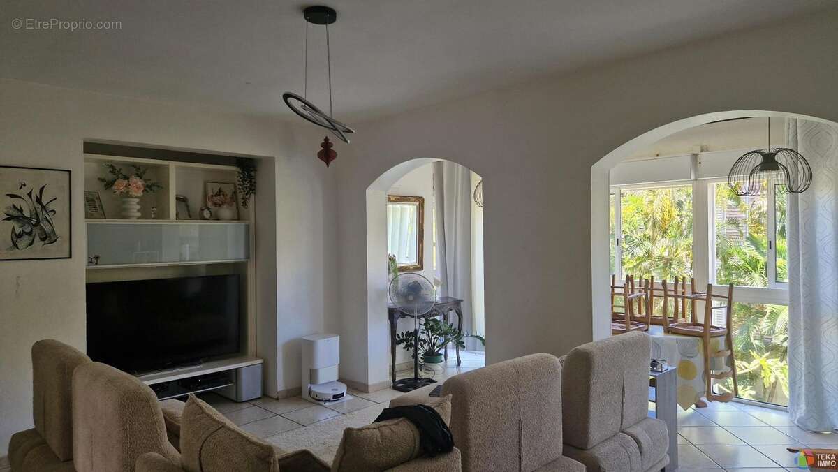 Appartement à SAINT-DENIS