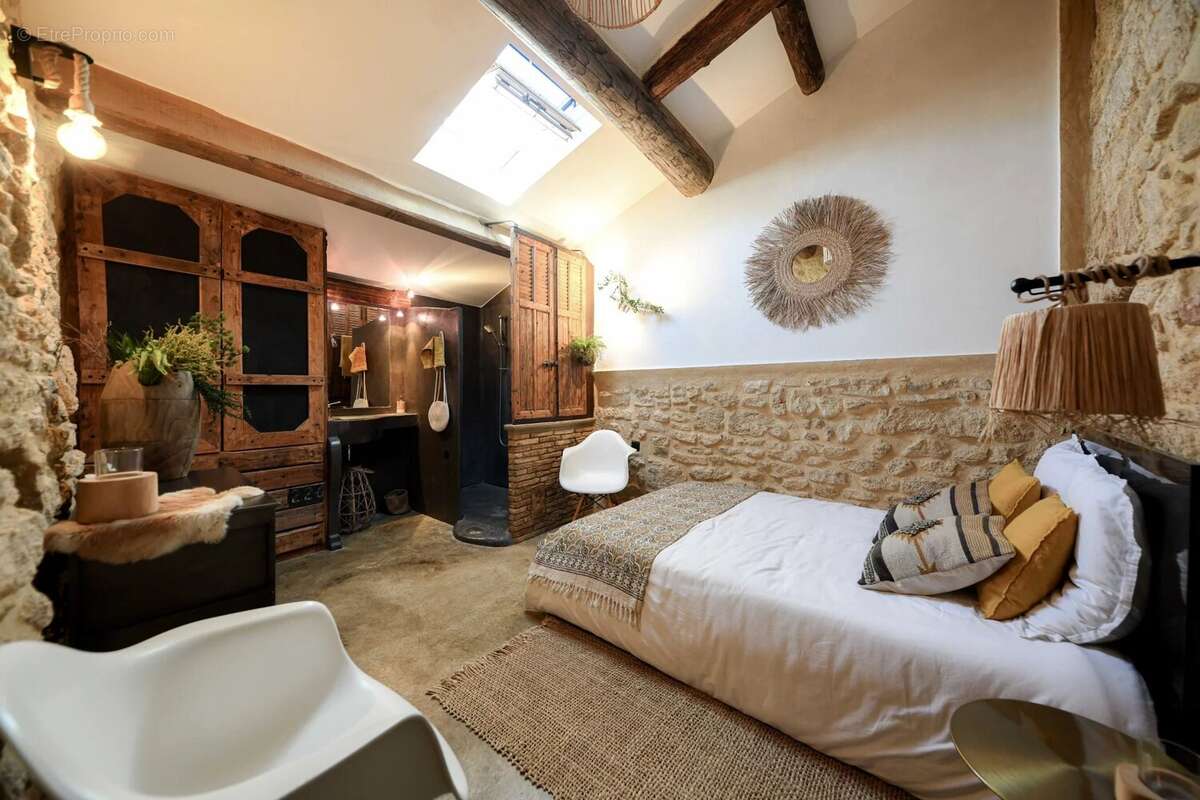 Maison à UZES