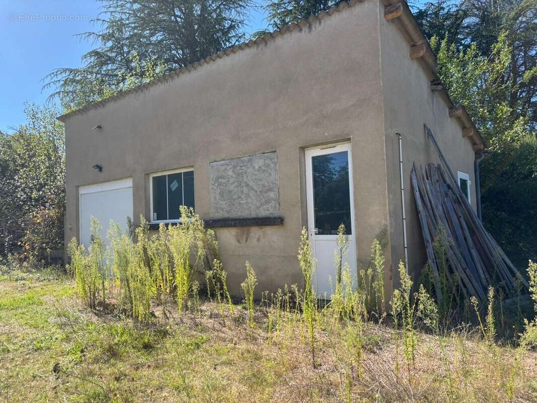 Photo 5 - Commerce à DROITURIER