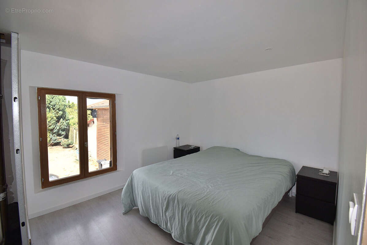Maison 4 pièces rénovée - photo 7