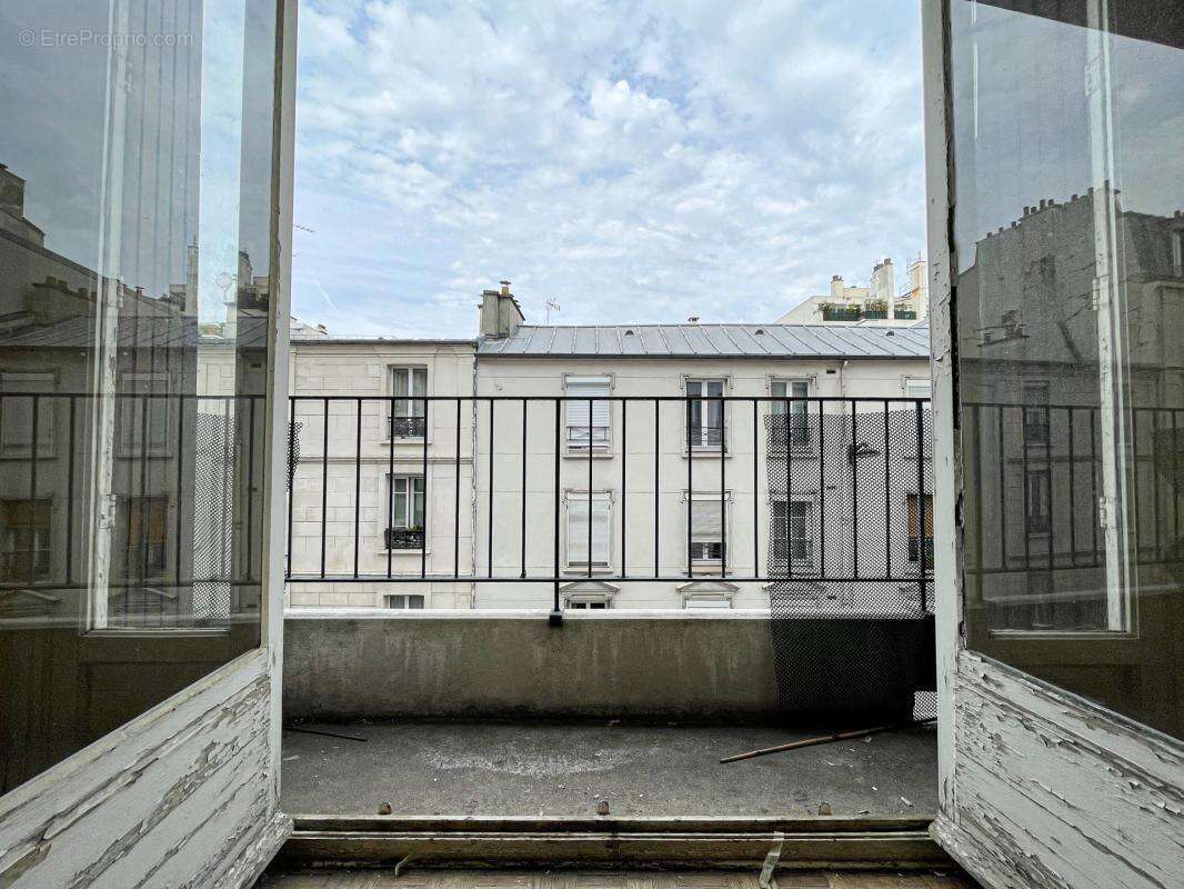 Appartement à PARIS-11E
