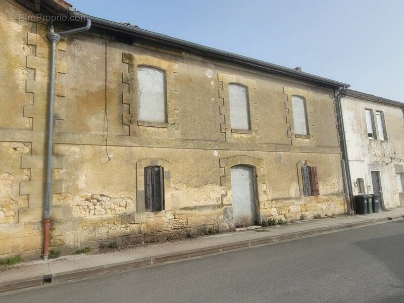 Appartement à CISSAC-MEDOC