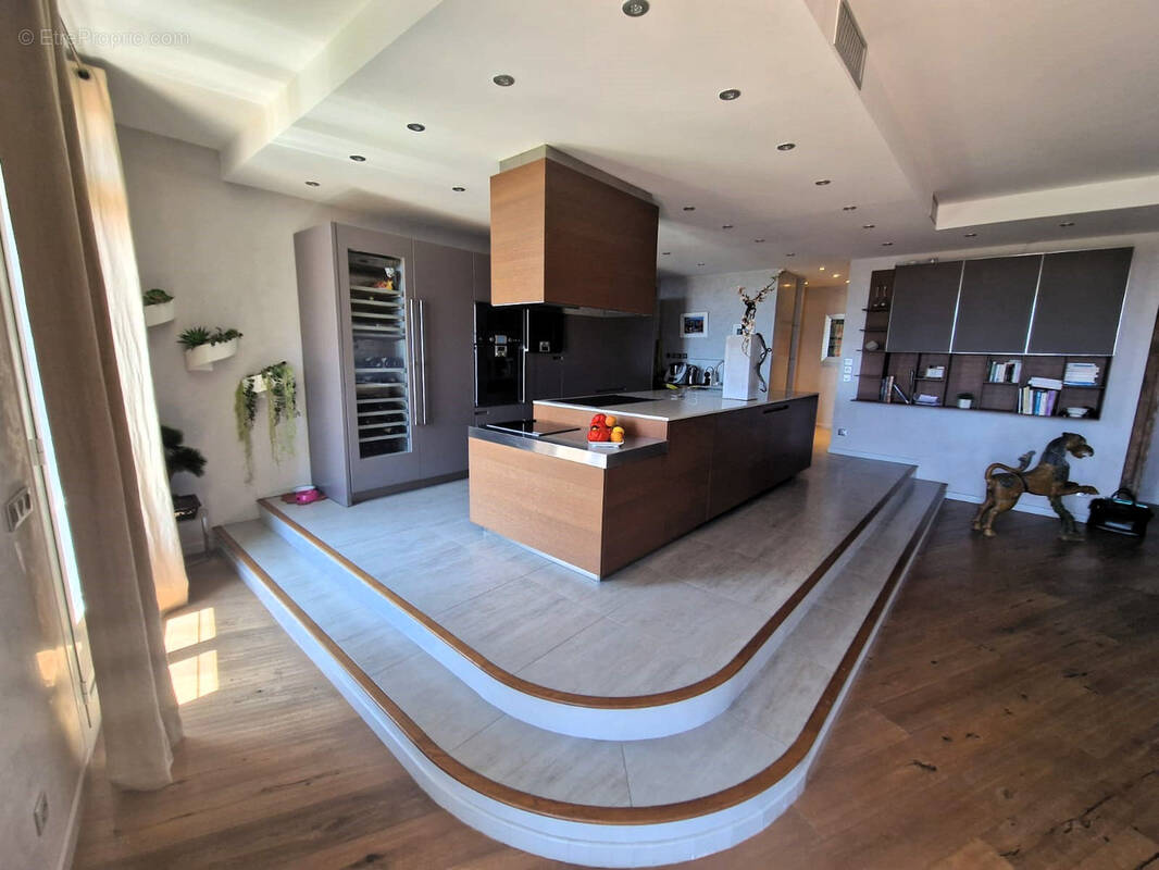 Appartement à MENTON