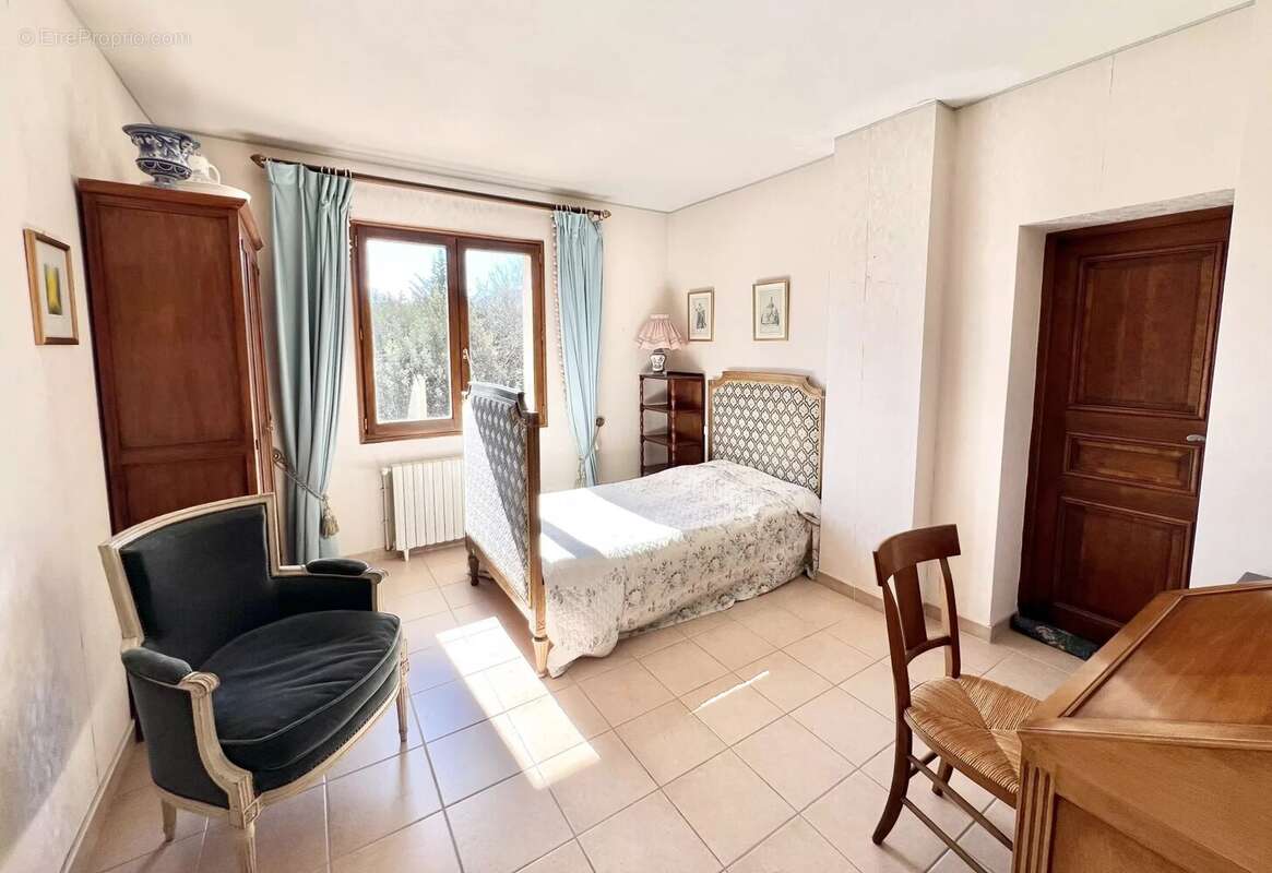 Maison à FORCALQUEIRET