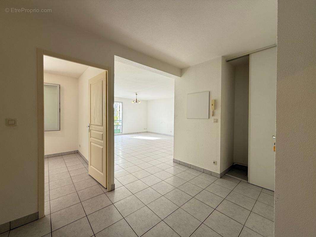 Appartement à VAUX-SUR-MER